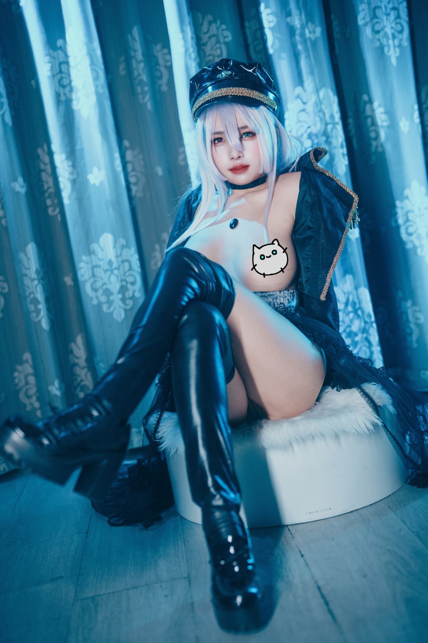 #慕慕Momo   更衣人偶坠入爱河 Black Lobelia 标签🏷#白虎 #巨乳 #福利姬 - 写真摄影作品集封面，共79张照片