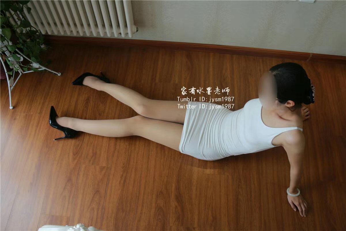 #家有水墨老师 专场No.027期 吊带人妻【24P】 - 写真摄影作品集封面，共24张照片