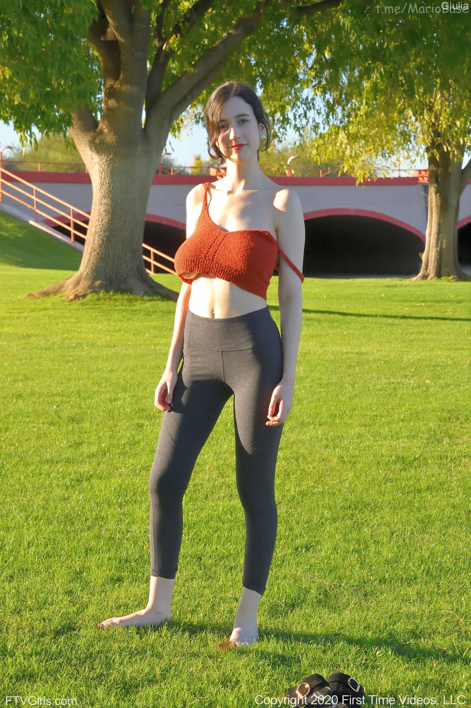Giulia Wylde Sporty Babe By The Lake January 5Th 2021 [89P] ＋直播合集 [5V] - 写真摄影作品集封面，共89张照片