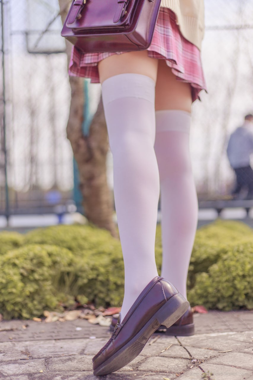 [Atfmaker] 桜満開の季節+スケスケ青いセーラー服[78P] - 写真摄影作品第75张照片，0be6d50f96f2a4be9f50e