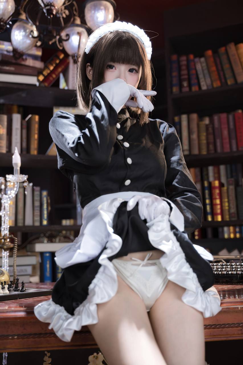 #九柒喵 No.027 – 琉璃川椿 [66P 825Mb] 标签🏷️#肥鲍 #粉足 #萝莉 - 写真摄影作品第61张照片，photo 28161