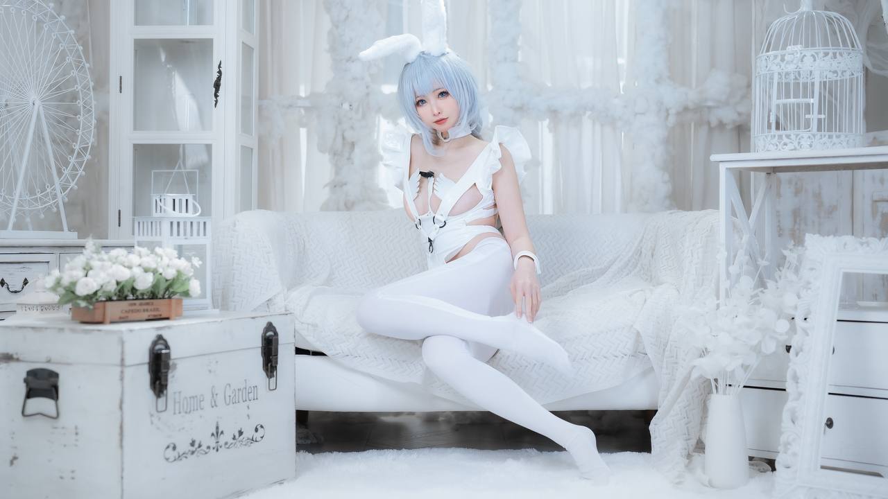 #樱岛嗷 樱岛嗷 – 碧蓝航线 恶毒懒懒的白兔 [19P 145Mb] 标签🏷️#Cosplay #写 - 写真摄影作品第59张照片，photo 28352