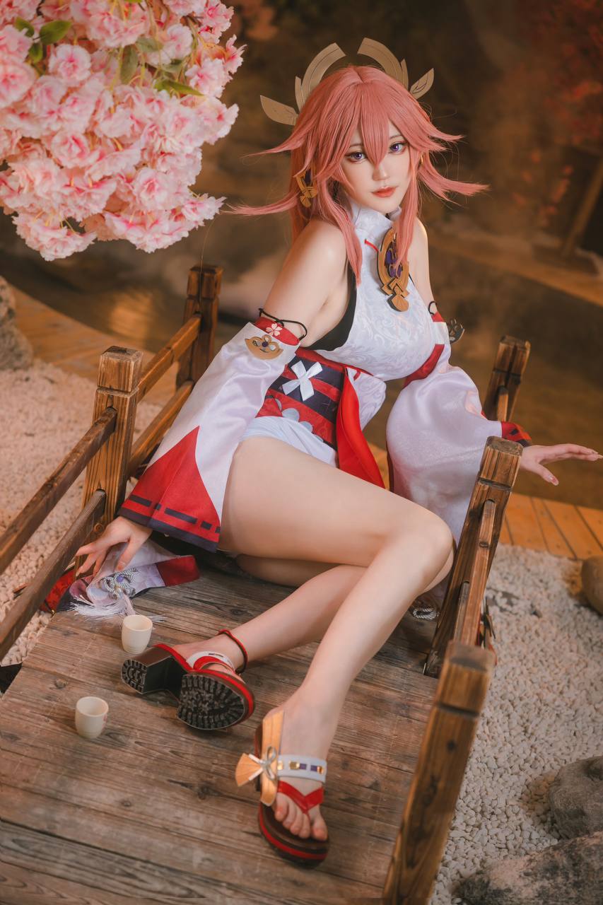 #蛋黄Mayo No.001 – 八重神子 [34P 209Mb] 标签🏷️#Cosplay #爆乳 #裸足 - 写真摄影作品第71张照片，photo 28386
