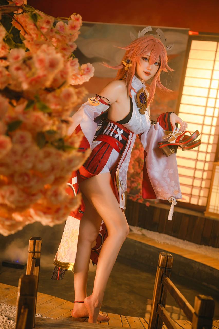 #蛋黄Mayo No.001 – 八重神子 [34P 209Mb] 标签🏷️#Cosplay #爆乳 #裸足 - 写真摄影作品第69张照片，photo 28388
