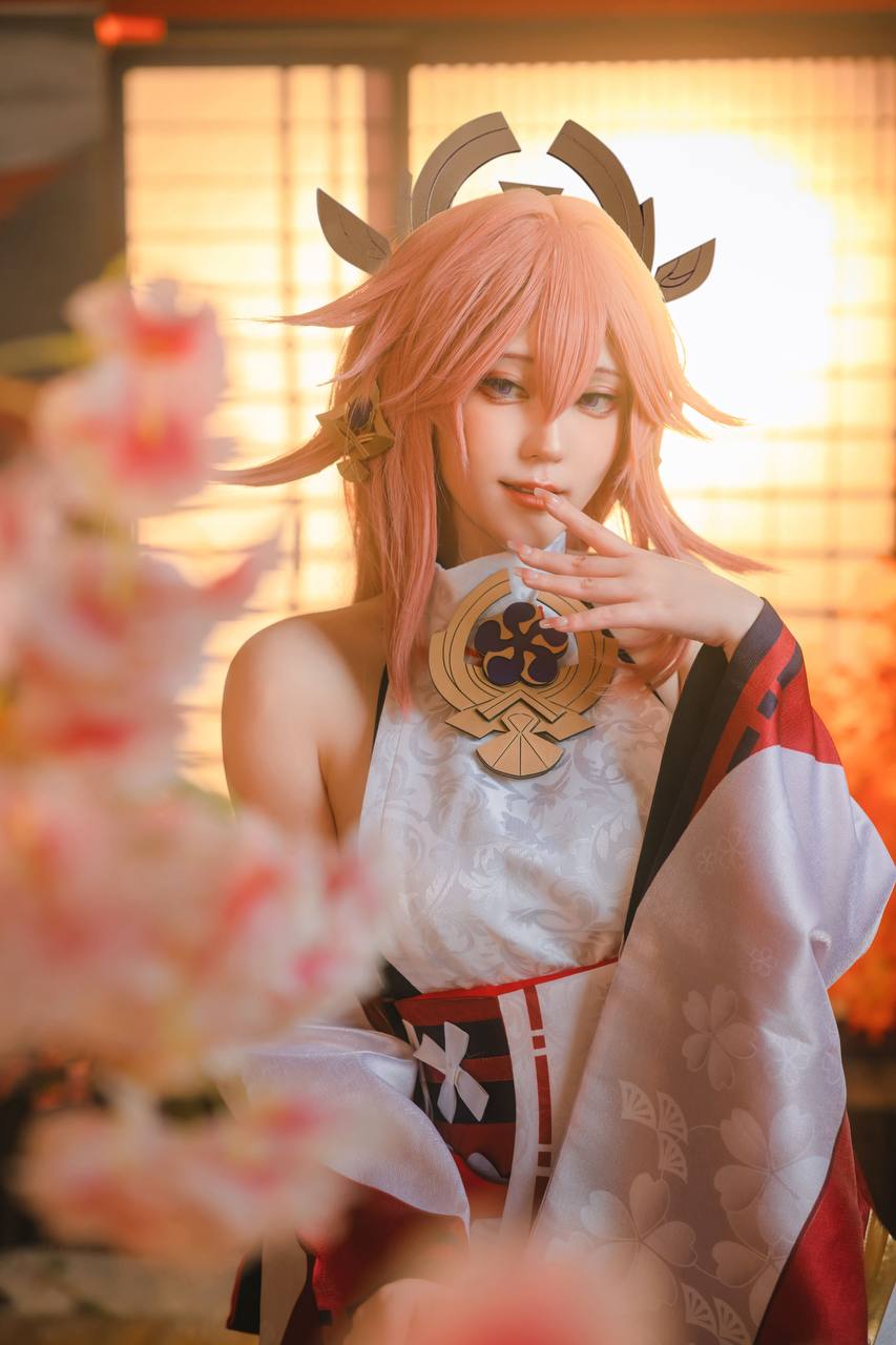 #蛋黄Mayo No.001 – 八重神子 [34P 209Mb] 标签🏷️#Cosplay #爆乳 #裸足 - 写真摄影作品第57张照片，photo 28403