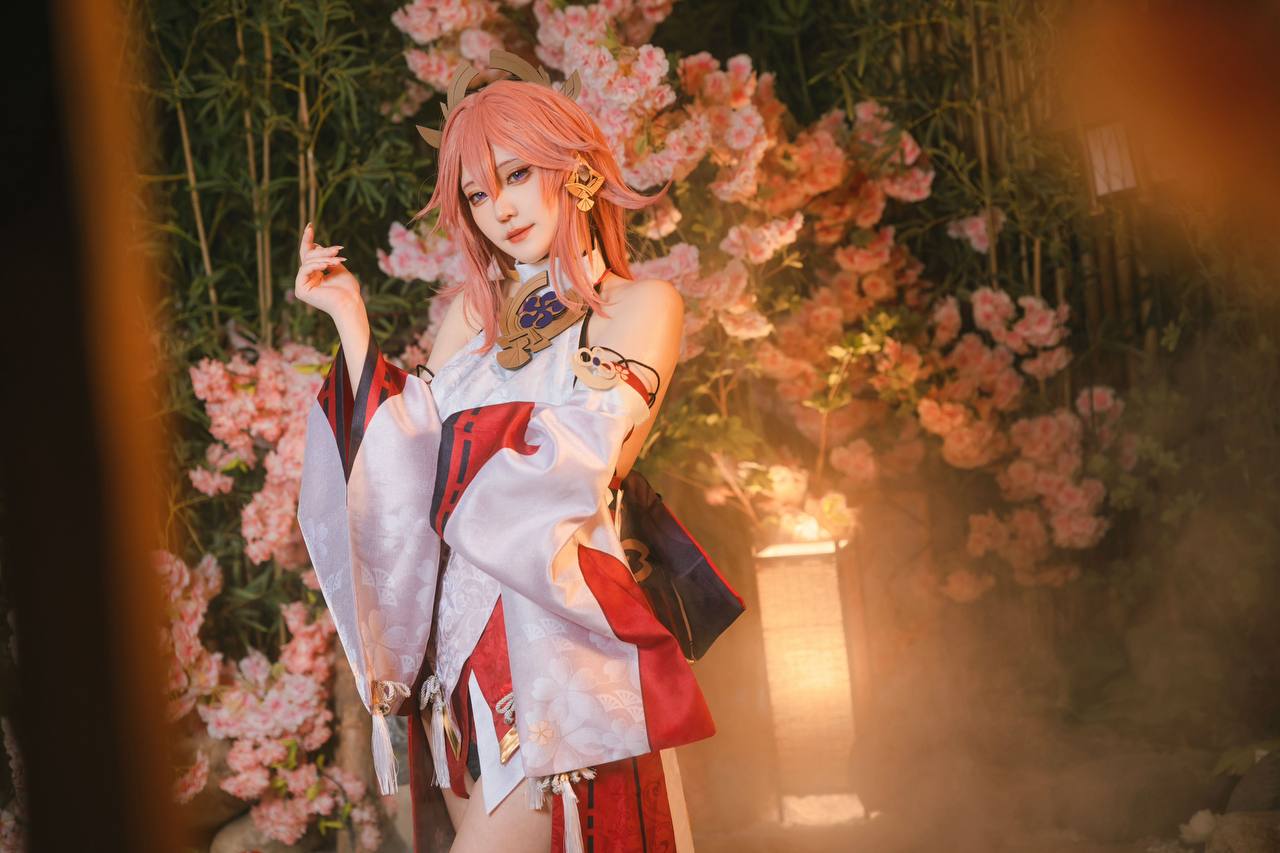 #蛋黄Mayo No.001 – 八重神子 [34P 209Mb] 标签🏷️#Cosplay #爆乳 #裸足 - 写真摄影作品第51张照片，photo 28406