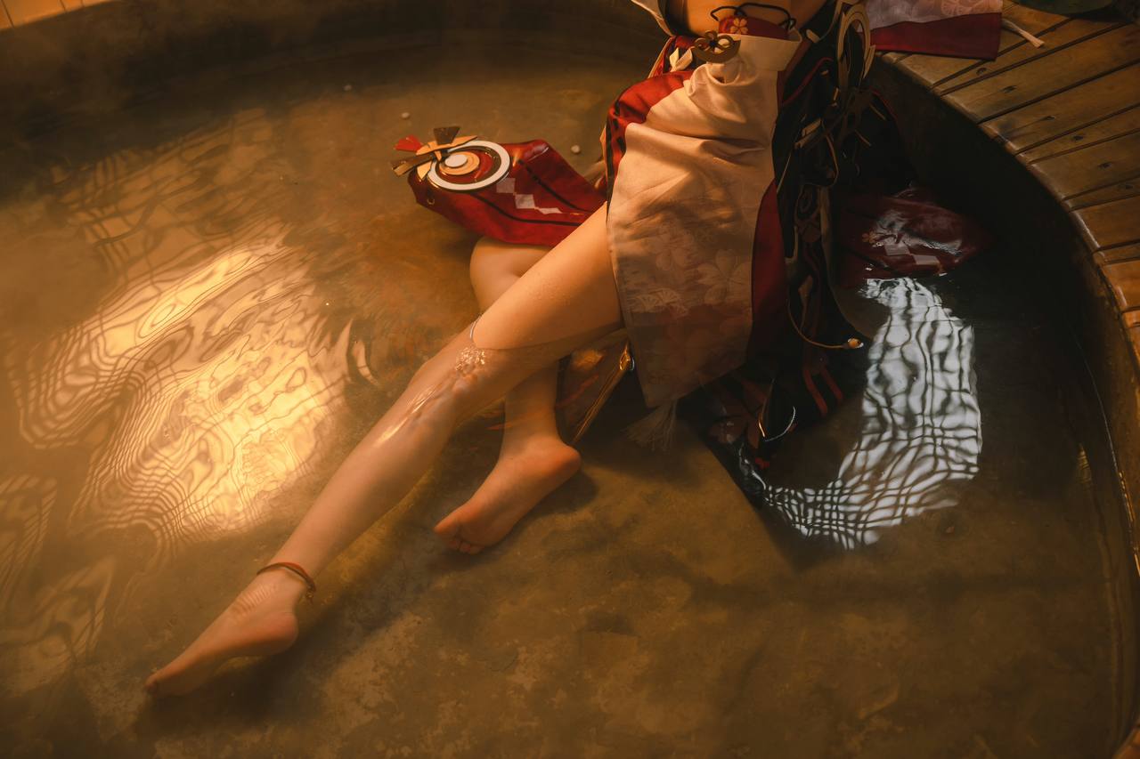 #蛋黄Mayo No.001 – 八重神子 [34P 209Mb] 标签🏷️#Cosplay #爆乳 #裸足 - 写真摄影作品第31张照片，photo 28427