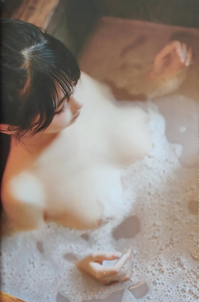 #蛋黄Mayo No.001 – 八重神子 [34P 209Mb] 标签🏷️#Cosplay #爆乳 #裸足 - 写真摄影作品第29张照片，photo 28432