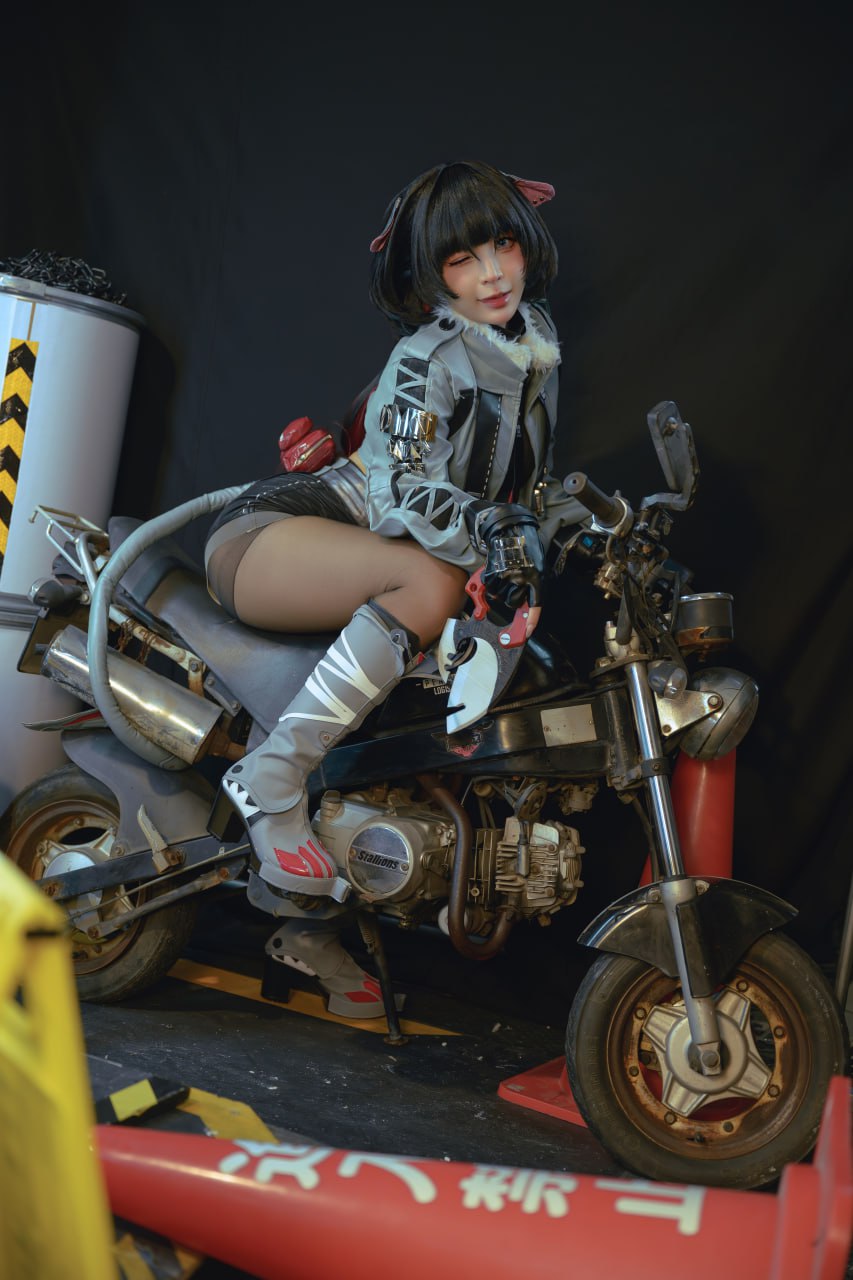 #Umeko J   绝区零 简 标签🏷#御姐 #巨乳 #Cosplay - 写真摄影作品第122张照片，photo 43671