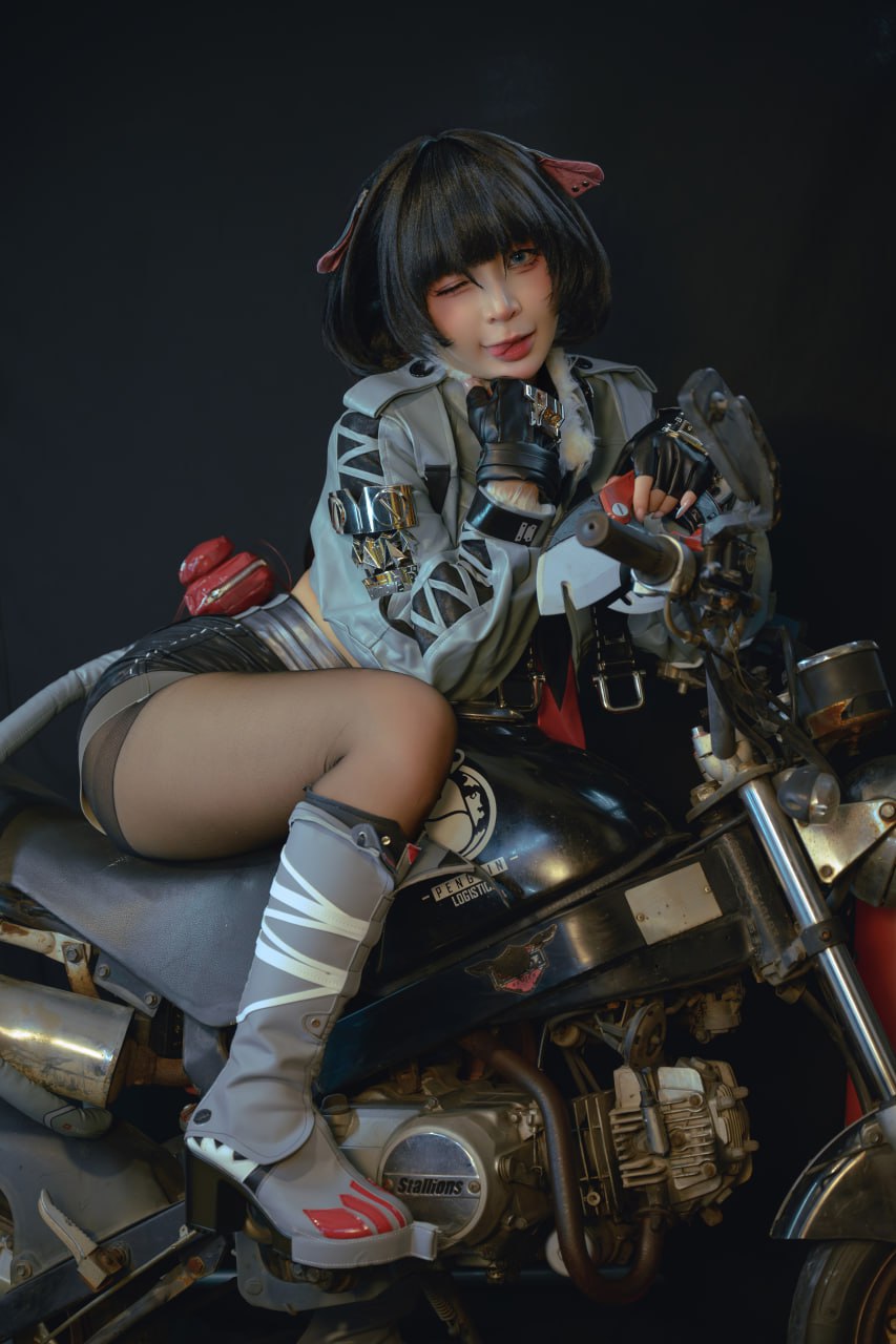 #Umeko J   绝区零 简 标签🏷#御姐 #巨乳 #Cosplay - 写真摄影作品第120张照片，photo 43673