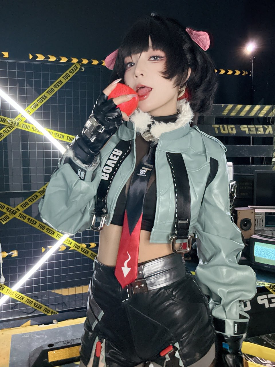 #Umeko J   绝区零 简 标签🏷#御姐 #巨乳 #Cosplay - 写真摄影作品第104张照片，photo 43689