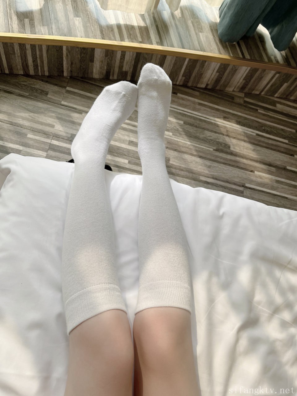 #猫屋少女   卡哇伊~库洛米 标签🏷#萝莉 #白虎 #福利姬 - 写真摄影作品第74张照片，photo 44060