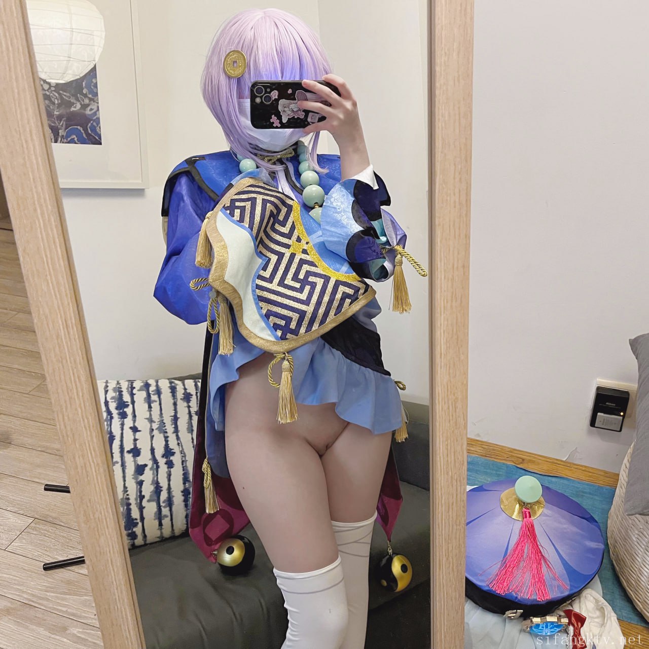 #猫屋少女   原神 七七 标签🏷#萝莉 #白虎 #福利姬 - 写真摄影作品第88张照片，photo 44121