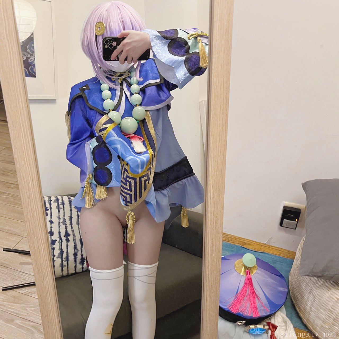 #猫屋少女   原神 七七 标签🏷#萝莉 #白虎 #福利姬 - 写真摄影作品第86张照片，photo 44124