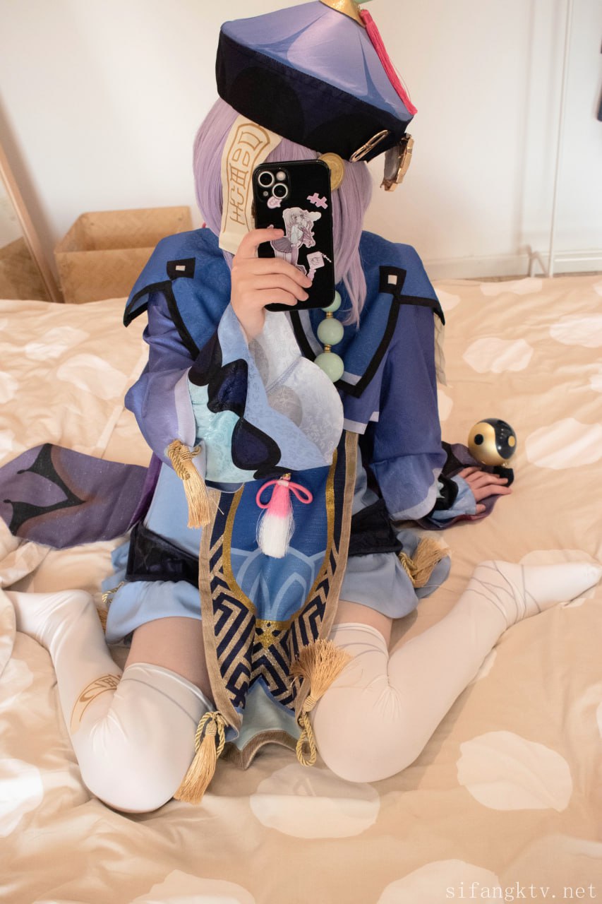 #猫屋少女   原神 七七 标签🏷#萝莉 #白虎 #福利姬 - 写真摄影作品第64张照片，photo 44144