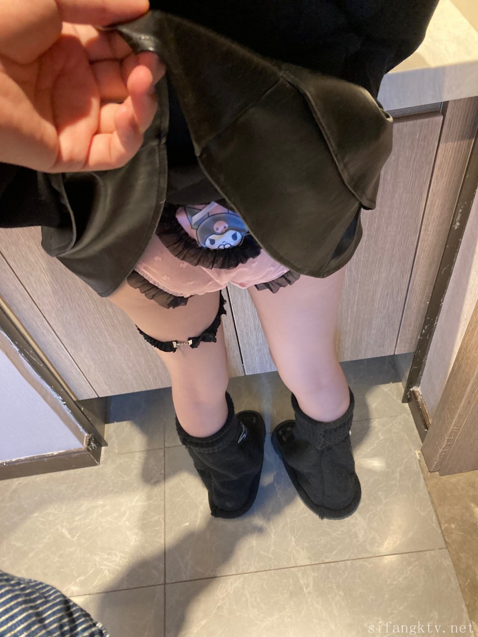 #猫屋少女   甜酷少女 标签🏷#萝莉 #白虎 #福利姬 - 写真摄影作品第17张照片，photo 44192