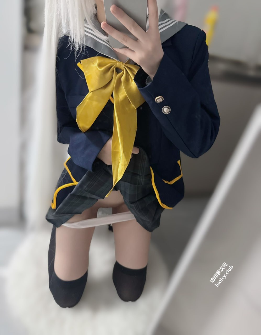 #现实是宅   [288门槛] 金主视频通话自慰 标签🏷 #萝莉 #白虎 #福利姬 - 写真摄影作品第11张照片，photo 44401