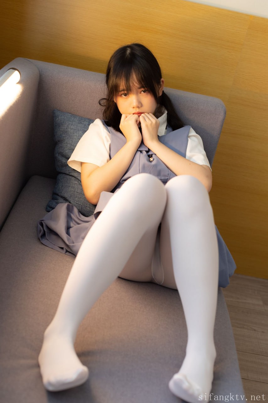 [少女秩序] VIP 小鱼 - 捆绑 R18 - 写真摄影作品第11张照片，1753851391103