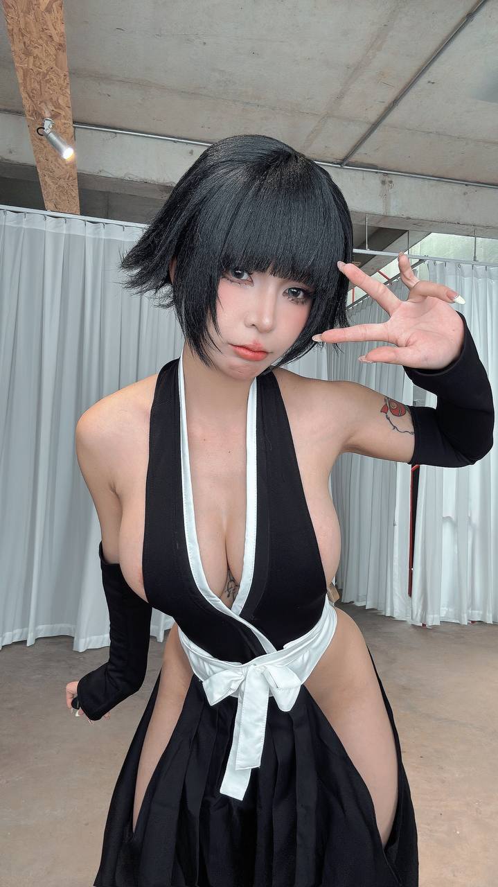 #Umeko J Umeko J – Soifon [121P 778Mb] 标签🏷️#巨乳 #白虎 #蜜桃臀 - 写真摄影作品第20张照片，photo 29425