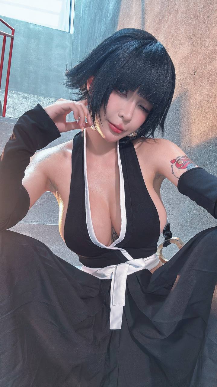 #Umeko J Umeko J – Soifon [121P 778Mb] 标签🏷️#巨乳 #白虎 #蜜桃臀 - 写真摄影作品第21张照片，photo 29431