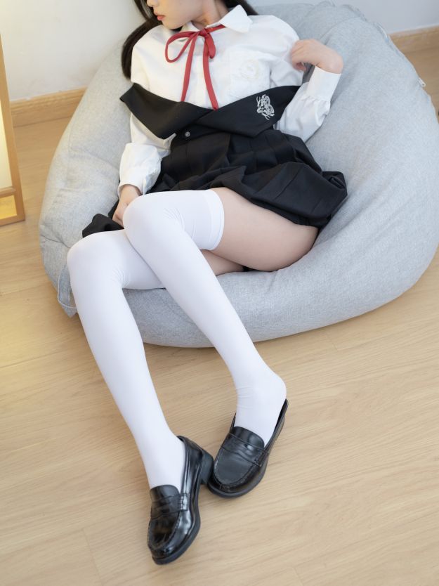[少女秩序] VIP 晞可 - 束缚衣 - 写真摄影作品第98张照片，3012705ca2f26ca5c0b15