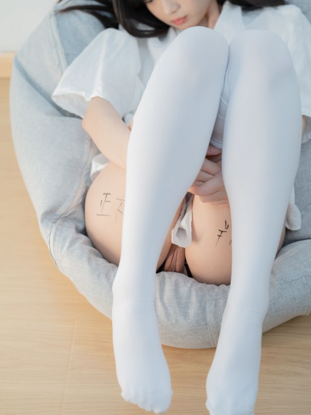 [少女秩序] VIP 晞可 - 束缚衣 - 写真摄影作品第86张照片，4468a01c782fcffba1080