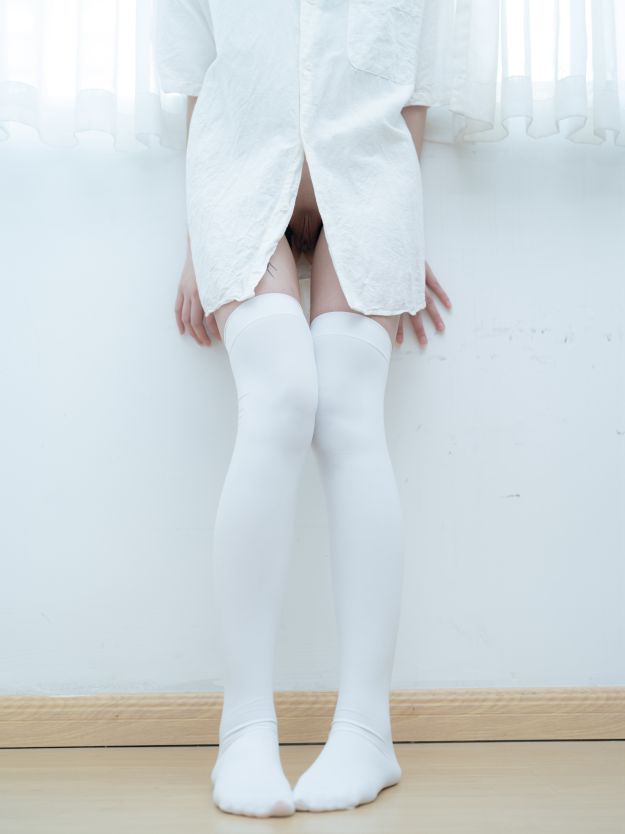 [少女秩序] VIP 晞可 - 束缚衣 - 写真摄影作品第56张照片，8a96b0cf7c96046366b20