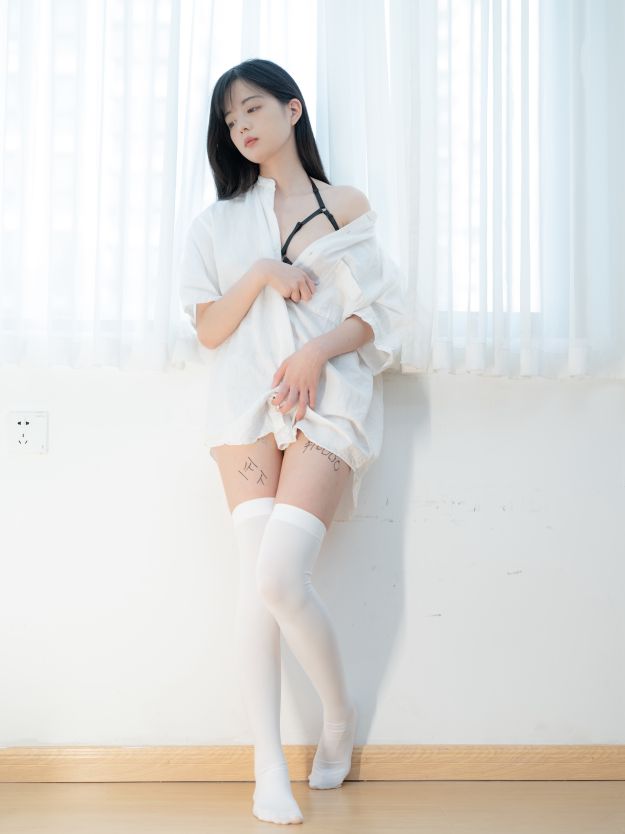 [少女秩序] VIP 晞可 - 束缚衣 - 写真摄影作品第38张照片，b94b90d33b48624d2a5e3