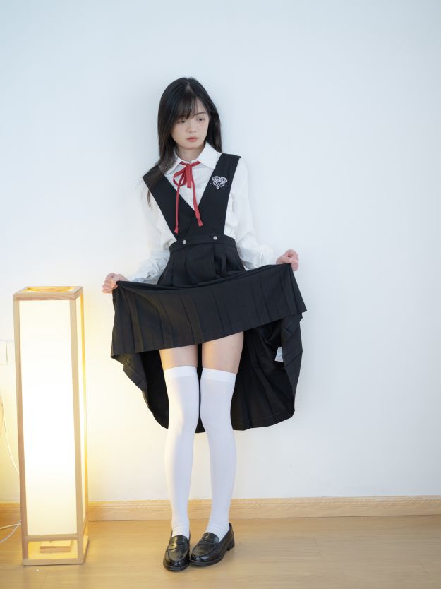 [少女秩序] VIP 晞可 - 束缚衣 - 写真摄影作品第23张照片，d7dbd9c2719c81df15dfa