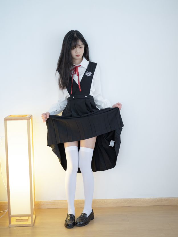 [少女秩序] VIP 晞可 - 束缚衣 - 写真摄影作品第14张照片，ea5acdbf37718798a878f