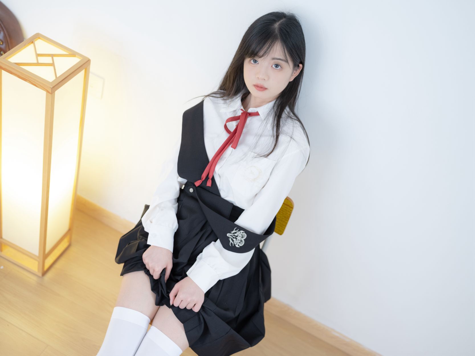 [少女秩序] VIP 晞可 - 束缚衣 - 写真摄影作品第5张照片，f327590036e96f24b3ed9