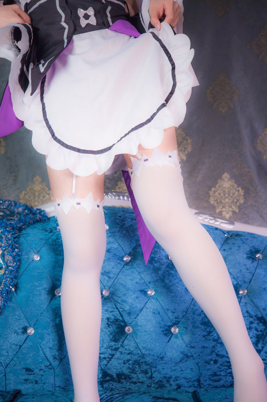 #喵嗚少女   Rezero 雷姆 标签🏷 #白丝 #粉嫩 #美腿 - 写真摄影作品第3张照片，photo 44732