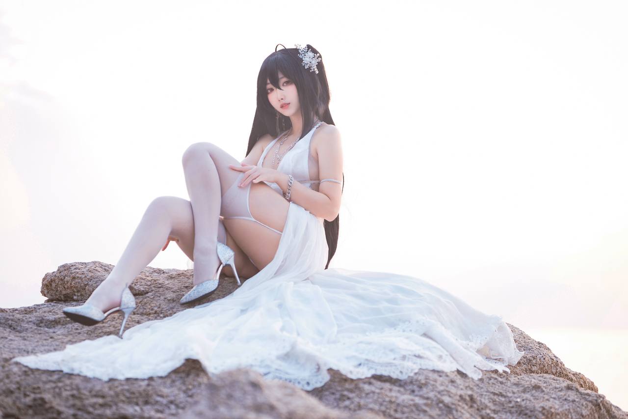 #宮本桜 #宫本桜 – 碧蓝航线 大凤 [32P 397Mb] 标签🏷️#Cosplay #肉腿 #爆乳 - 写真摄影作品第21张照片，photo 29132