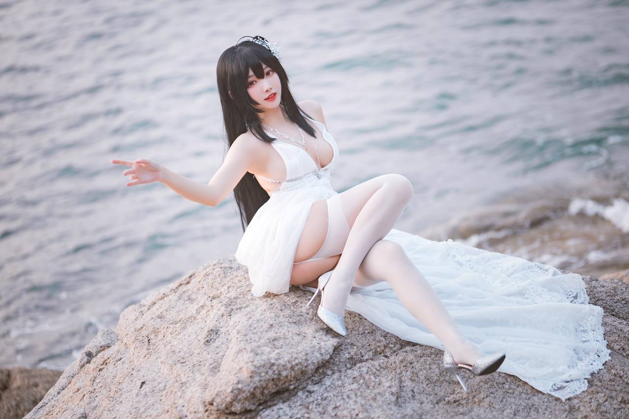 #宮本桜 #宫本桜 – 碧蓝航线 大凤 [32P 397Mb] 标签🏷️#Cosplay #肉腿 #爆乳 - 写真摄影作品第19张照片，photo 29137