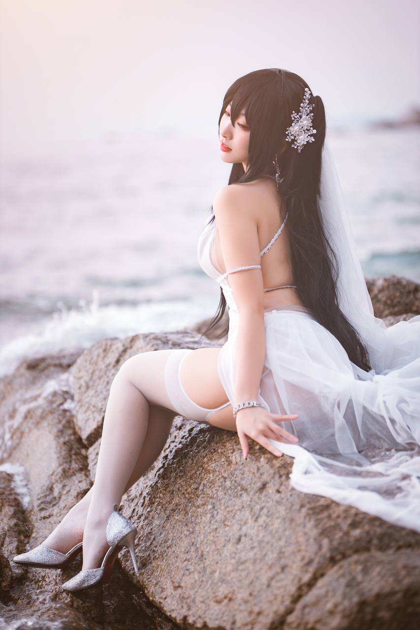 #宮本桜 #宫本桜 – 碧蓝航线 大凤 [32P 397Mb] 标签🏷️#Cosplay #肉腿 #爆乳 - 写真摄影作品第8张照片，photo 29148
