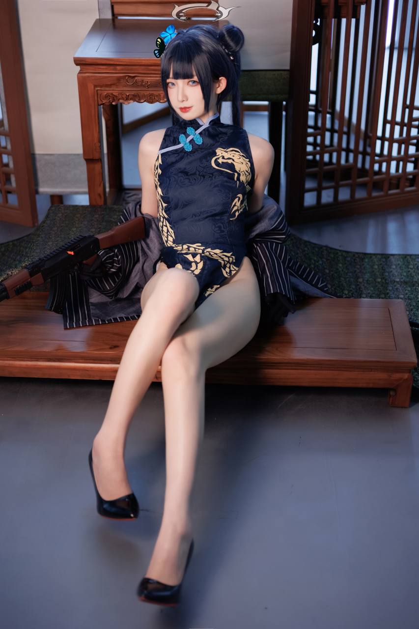 #封疆疆V 封疆疆 – 碧蓝档案 妃咲 [34P 348Mb] 标签🏷️#Cosplay #旗袍 #足控 - 写真摄影作品第4张照片，photo 29256