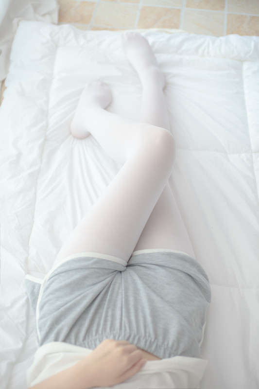 [少女秩序] vol.001 白丝休闲短裤 - 写真摄影作品第18张照片，P0015