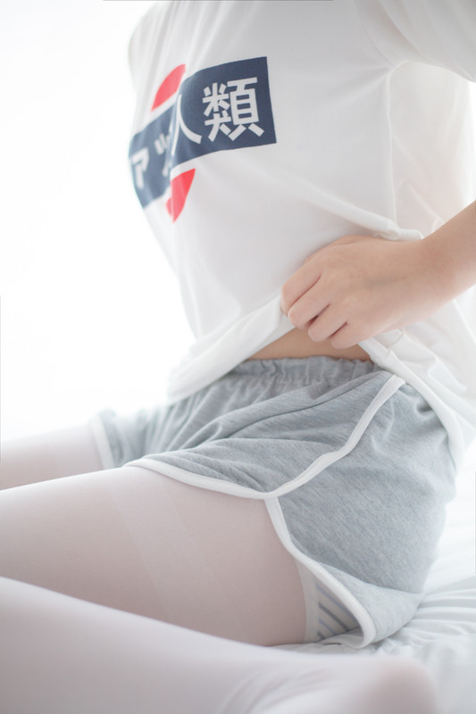 [少女秩序] vol.001 白丝休闲短裤 - 写真摄影作品第8张照片，P0023