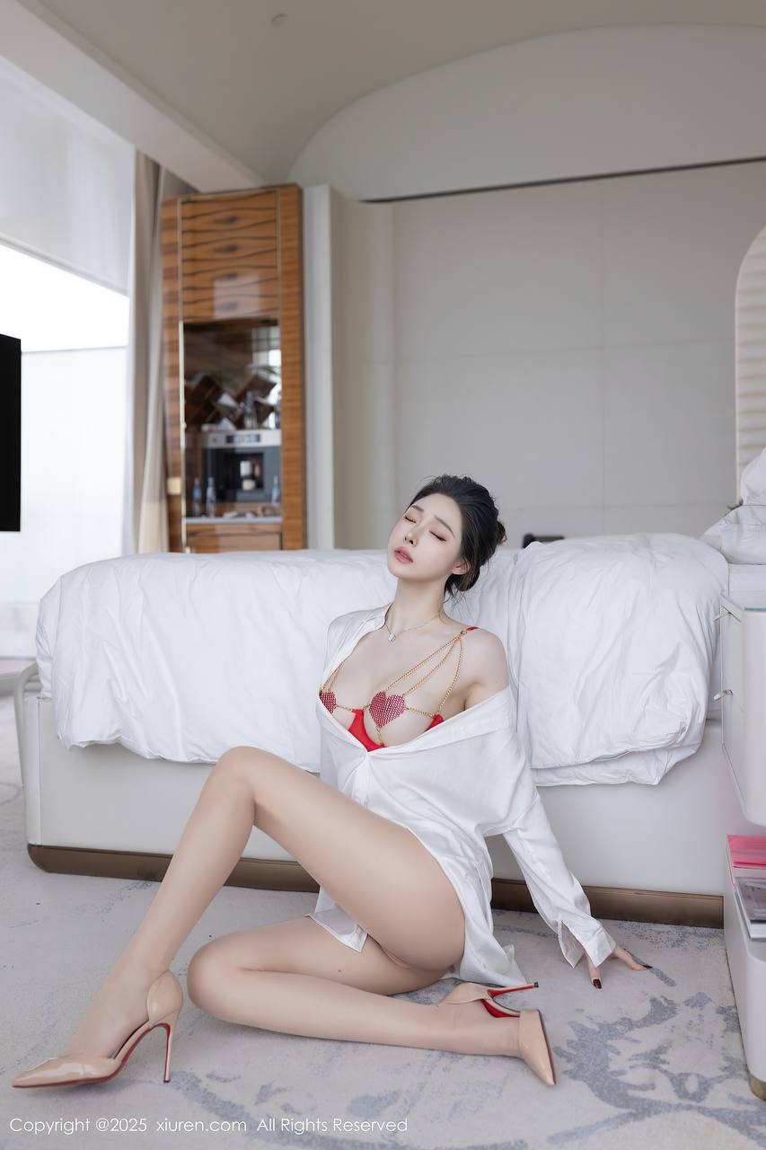 #秀人网 #小逗逗 – 白里红 [85P 787Mb] 标签🏷️#肉丝 #模特 #胴体 - 写真摄影作品第88张照片，photo 28936
