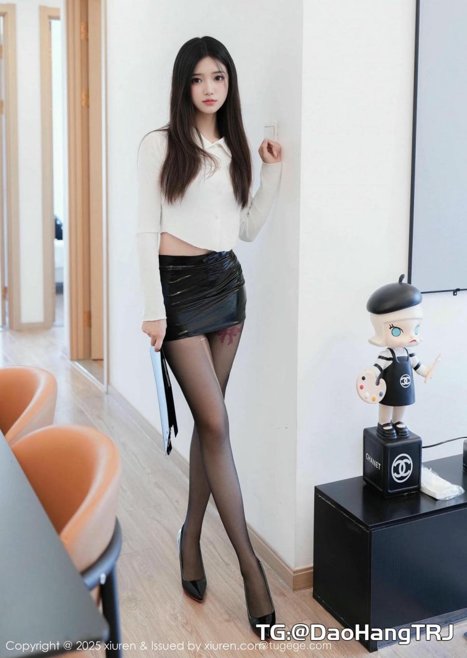 【Xiuren秀人网】 Vol：10515 琉璃Ww 《永恒黑白》 更多套图点击评论区 #秀人网 - 写真摄影作品第76张照片，photo 35922