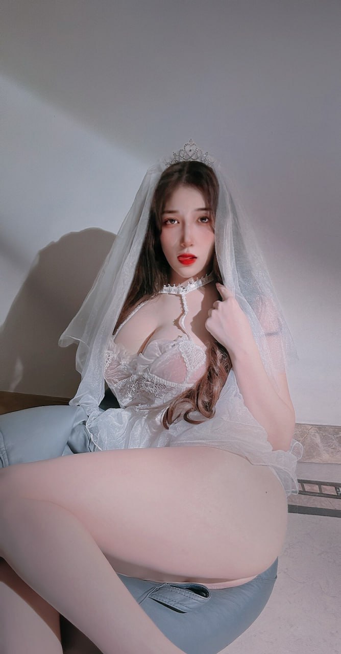 抖音120W分 #可可西Yyy 微密圈No.004期 纯情婚纱下的Rq[26P+7V 163.4M] - 写真摄影作品第1张照片，photo 137549