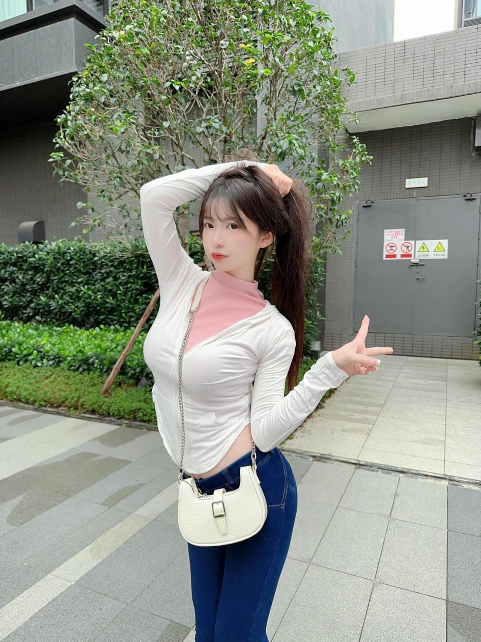 抖音500W粉 #希希3 微密圈No.007期 逛街女郎【22P】 - 写真摄影作品第22张照片，photo 137558