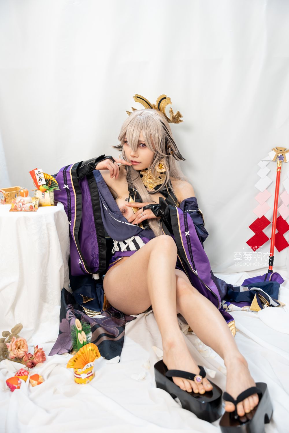 草莓羽衣   T2 黒ギャル八重神子 墨桜色の夜笙雅芸 [28P1V] - 写真摄影作品第17张照片，60593dc99c433ffc93d74