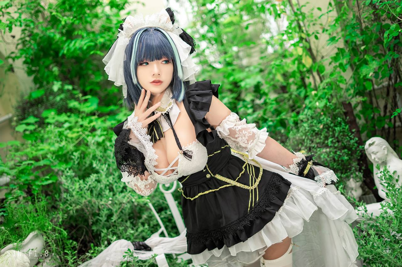 #Messie Huang Cheshire Azur Lane [20P 75Mb] 标签🏷️#Cosplay #白丝 #爆乳 - 写真摄影作品第18张照片，photo 29877