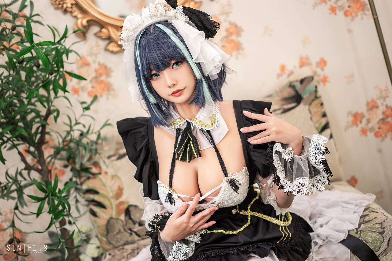 #Messie Huang Cheshire Azur Lane [20P 75Mb] 标签🏷️#Cosplay #白丝 #爆乳 - 写真摄影作品第11张照片，photo 29887