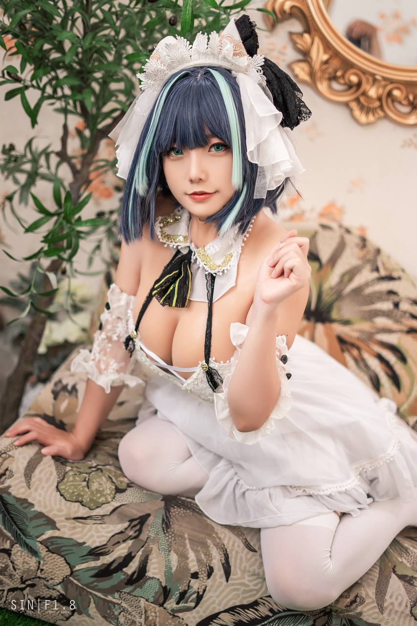 #Messie Huang Cheshire Azur Lane [20P 75Mb] 标签🏷️#Cosplay #白丝 #爆乳 - 写真摄影作品第2张照片，photo 29892