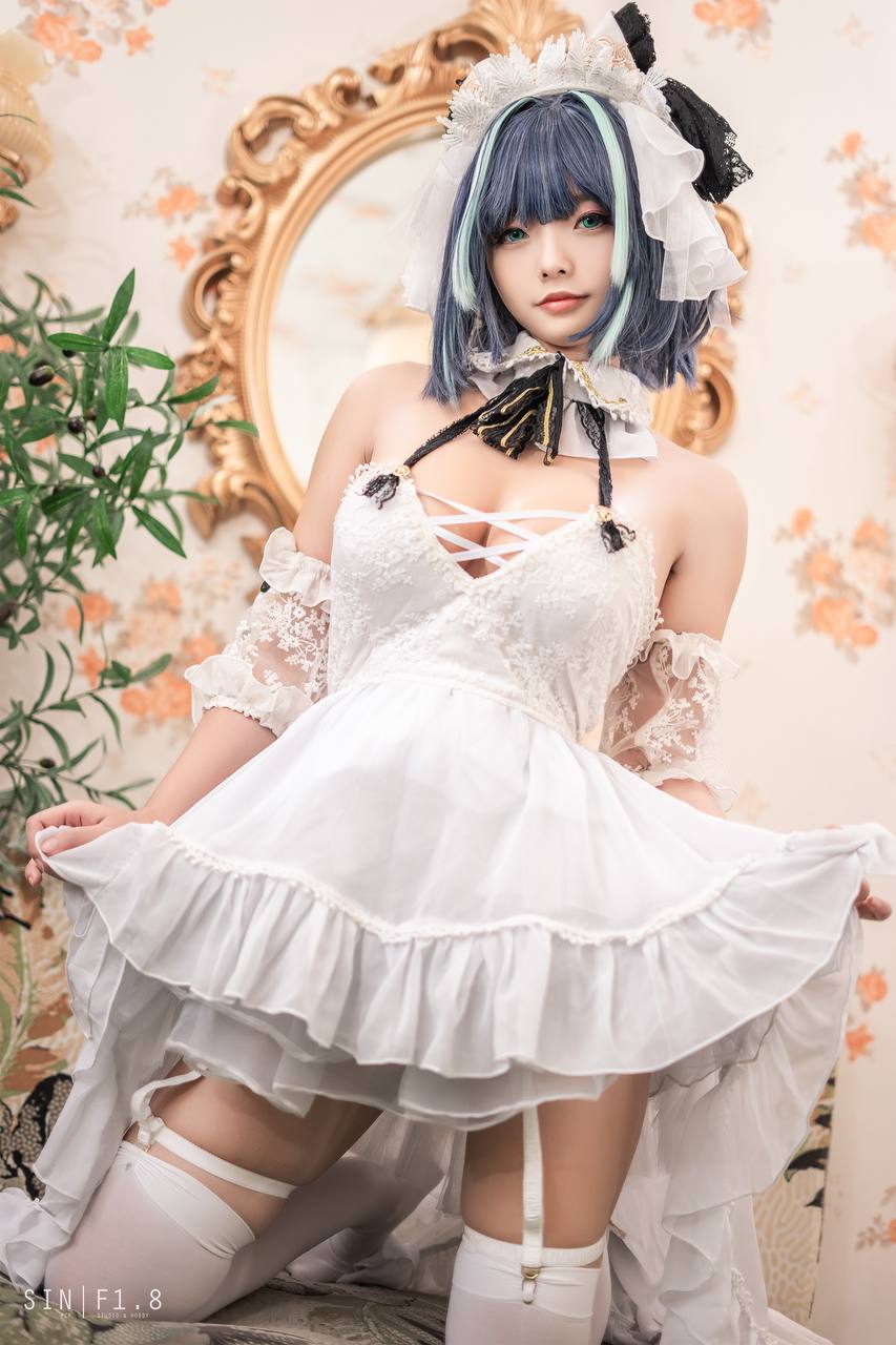 #Messie Huang Cheshire Azur Lane [20P 75Mb] 标签🏷️#Cosplay #白丝 #爆乳 - 写真摄影作品第3张照片，photo 29893