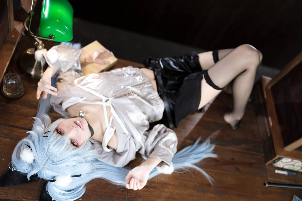 #九柒喵 No.029 – 少女前线·芙洛伦 药心 [29P 276Mb] 标签🏷️#黑丝 #粉足 #萝 - 写真摄影作品第1张照片，photo 30497
