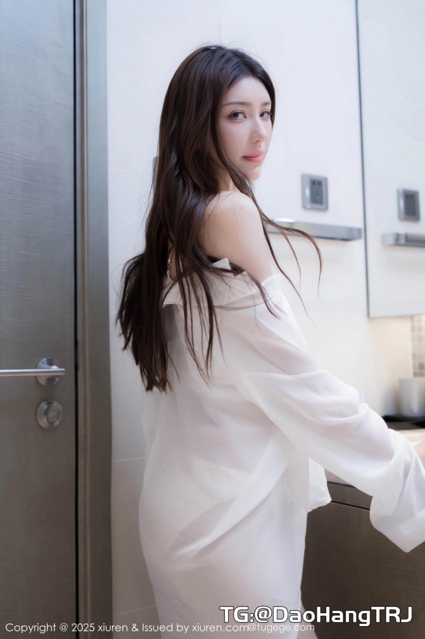 【Xiuren秀人网】 Vol：10502 悅兮 《白色衬衣》 更多套图点击评论区 #秀人网 # - 写真摄影作品第44张照片，photo 36049
