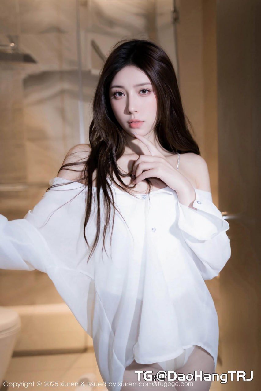 【Xiuren秀人网】 Vol：10502 悅兮 《白色衬衣》 更多套图点击评论区 #秀人网 # - 写真摄影作品第42张照片，photo 36052